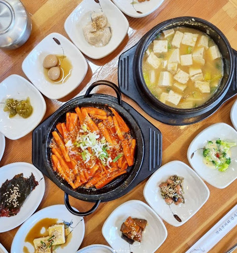 하동맛집 쉬어가기좋은날식당의 재첩더덕정식 맛보기
