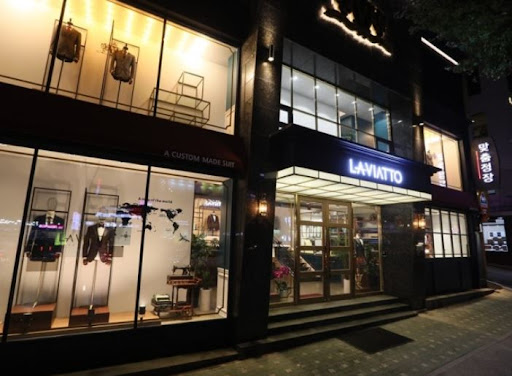 라비아또 대전점에서 대전맞춤정장 서비스를 만나보세요!